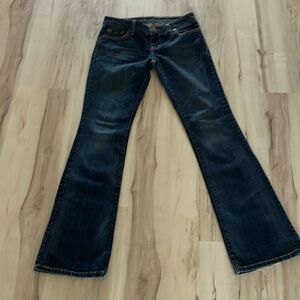 American Eagle Jeans, size 2 women’s. Great condition